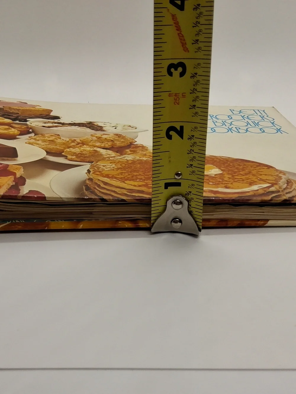 Betty Crocker’s Bisquick Cookbook 1971/73 Hardcover 3 Ring Binder Vintage GM